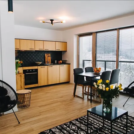 Apartament 'okno Z Widokiem' *