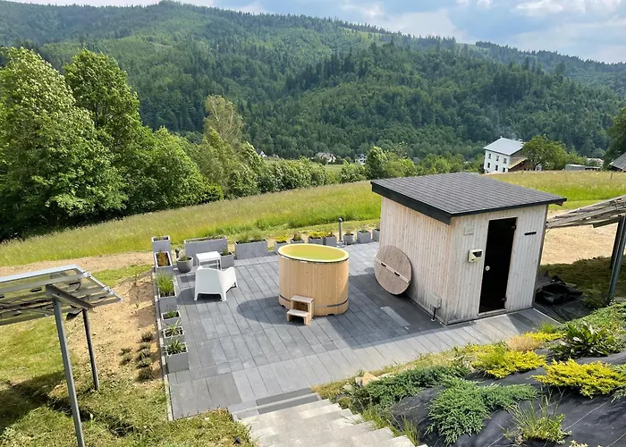 'okno Z Widokiem' * ויסלאו