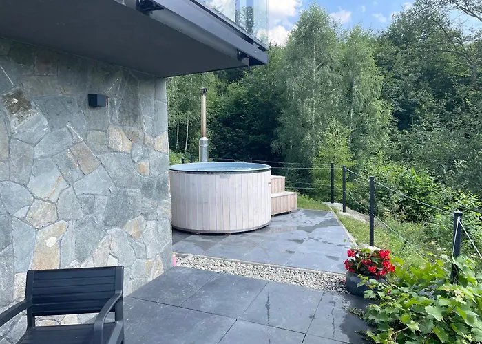 'okno Z Widokiem' * ויסלאו